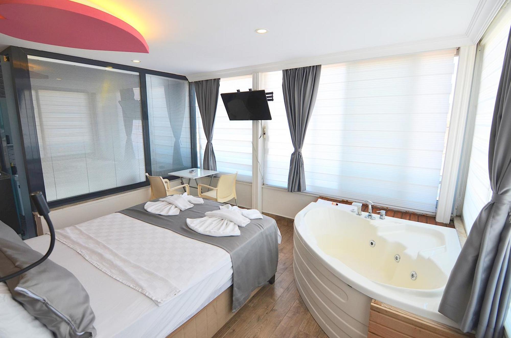 Mykonut Apart Hotel Фетхие Экстерьер фото